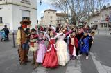 Les écoliers du Village font leur carnaval